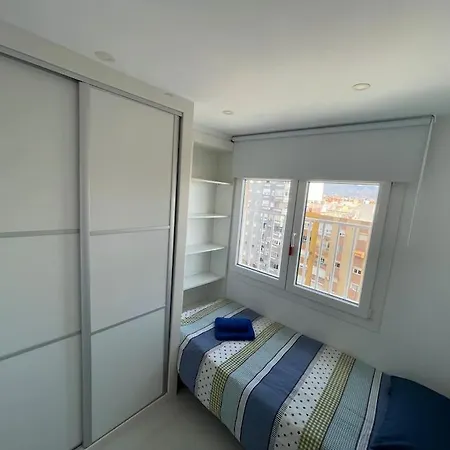 Paseo Maritimo Apartment *