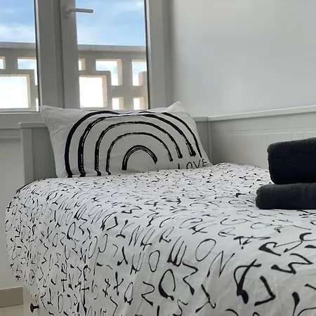 Apartment Paseo Maritimo Almeria